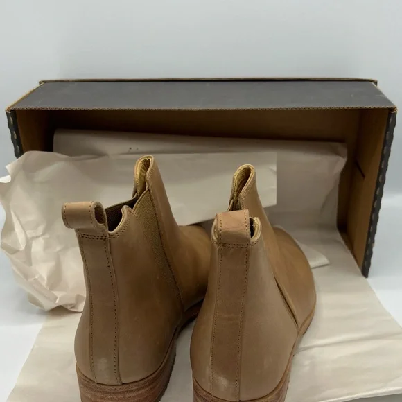Nisolo Tan Ankle Booties with Suede Finish - Picture 3 of 4